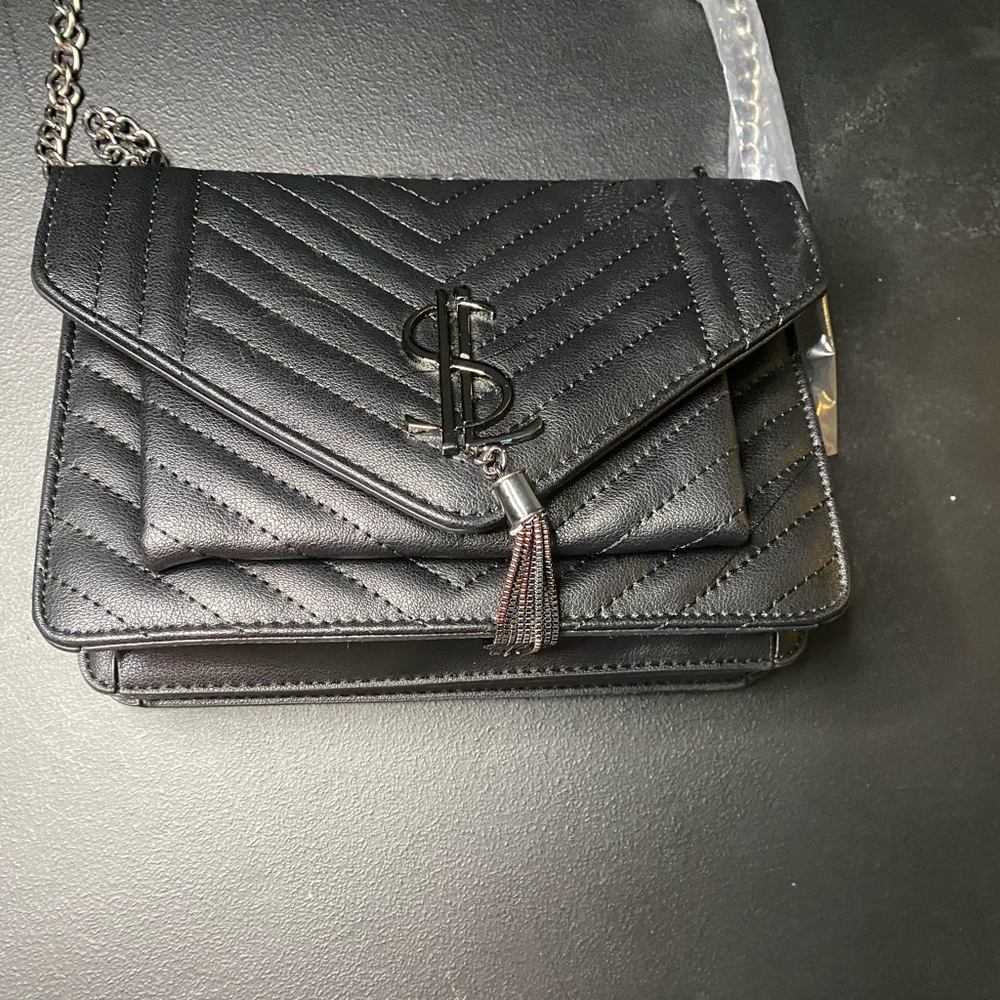 Purse - Picture 2 of 5
